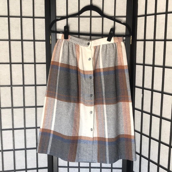 Dresses & Skirts - Vintage Plaid Button-up Skirt